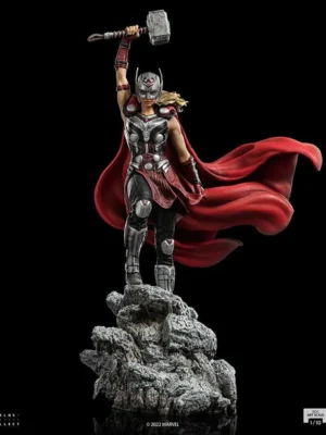 Statue Mighty Thor Jane Foster Iron